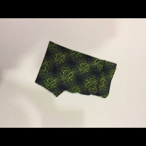 VELOCITY LEGGINGS - Picture 2 of 8